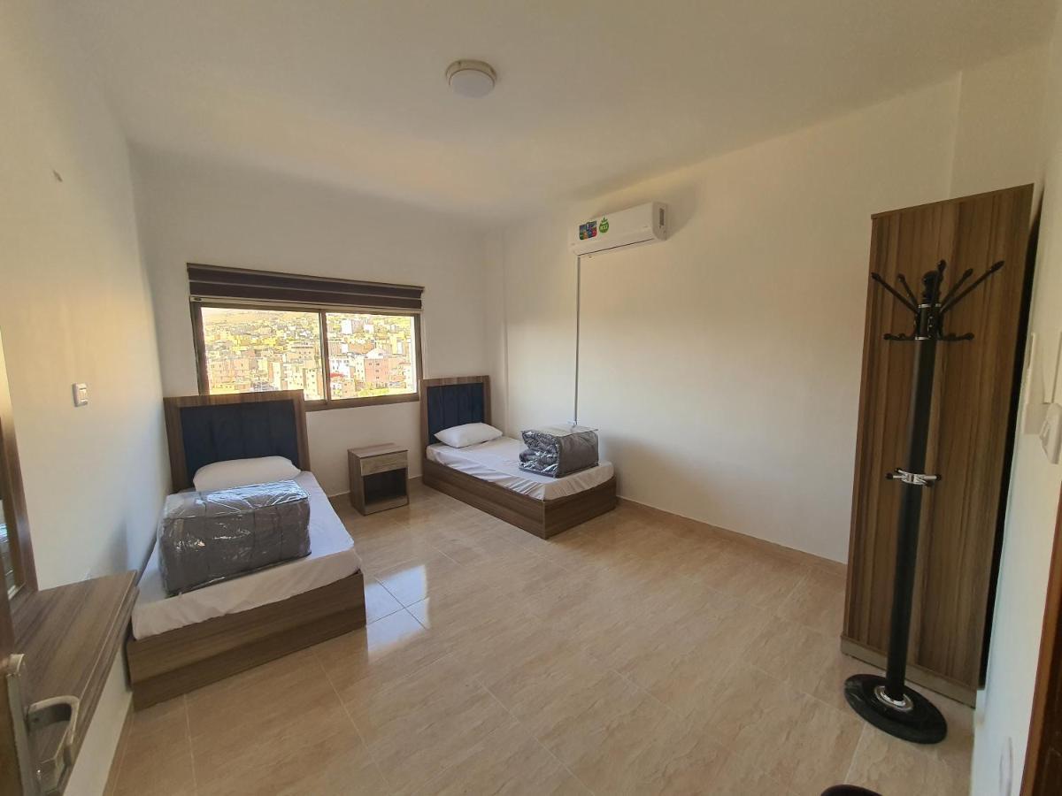 Zaina Apt Appartement Wadi Musa Buitenkant foto